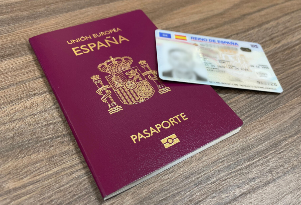 Residencia y Nacionalidad española